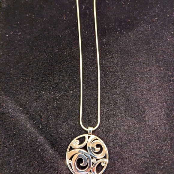 Brighton Pendant Necklace with adjustable snake chain - Picture 5 of 6